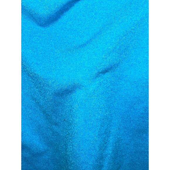 womens Lululemon spaghetti strap tank top built in bra size M bright blue - Picture 5 of 5